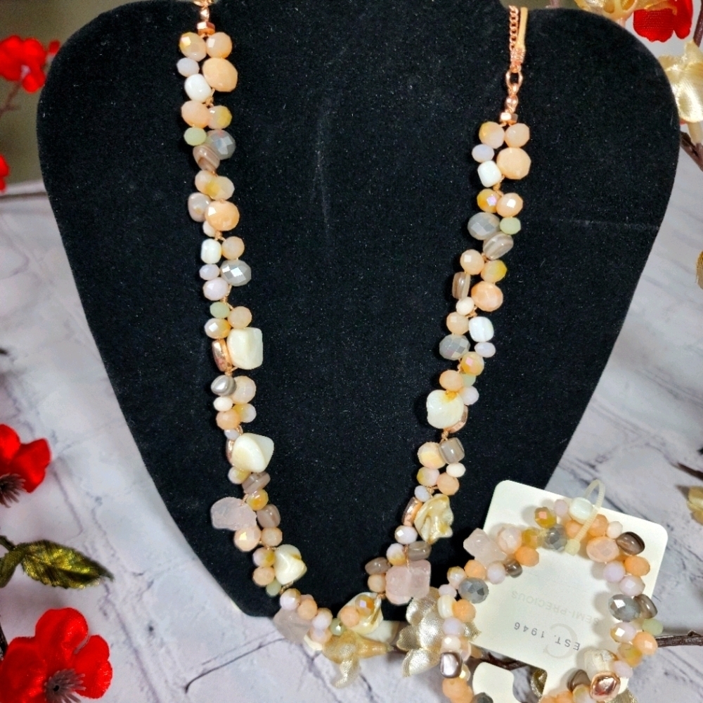 Necklace bracelet combo